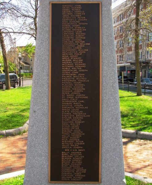 CHICOPEE WAR VETERANS MEMORIAL PLAQUE C
