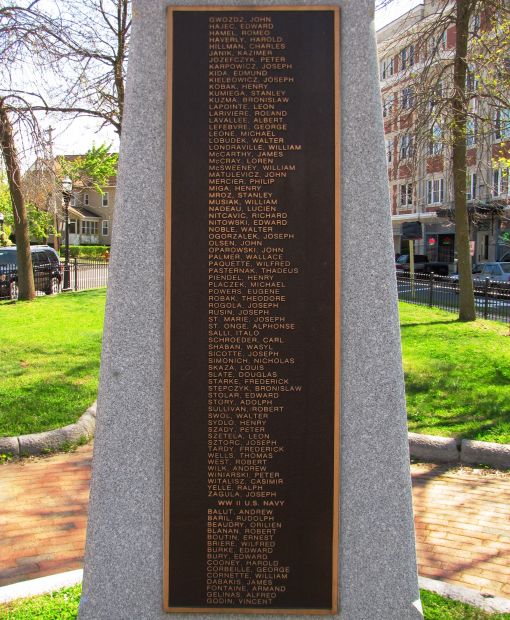 CHICOPEE WAR VETERANS MEMORIAL PLAQUE C