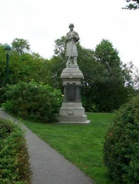 CAMDEN CIVIL WAR MEMORIAL STATUE