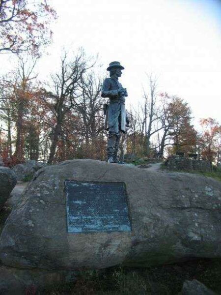 MAJOR GENERAL KEMBLE WARREN WAR MEMORIAL