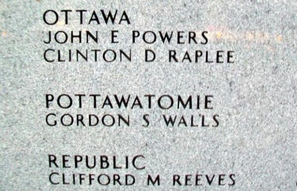 NORTHEAST KANSAS KOREAN WAR MEMORIAL STONE R