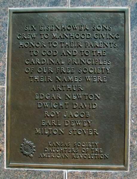 THE EISENHOWER LIBRARY MEMORIAL PLAQUE B