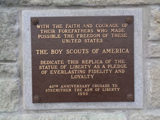 MEMPHIS, MO REPLICA OF THE STATUE OF LIBERTY MEMORIAL PLAQUE