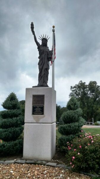MARSHALL REPLICA OF THE STATUE OF LIBERTY MEMORIAL