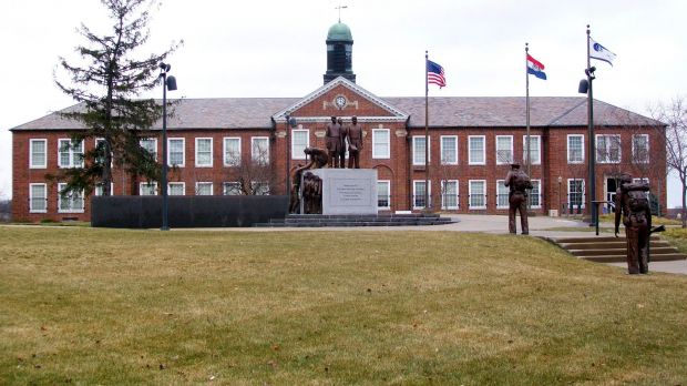SOLDIERS’ MEMORIAL PLAZA