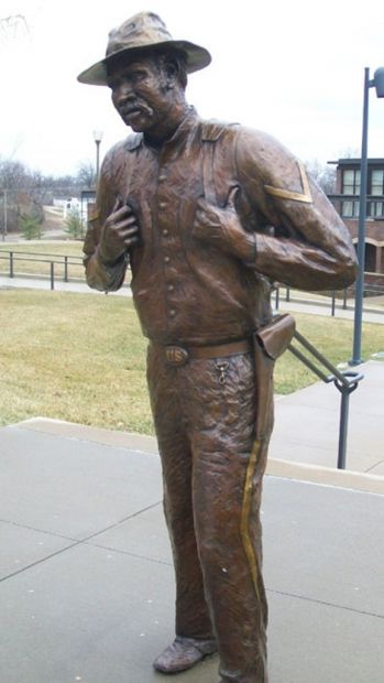 SOLDIERS’ MEMORIAL PLAZA STATUE B