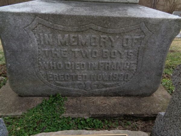 GLEN CARBON CEMETERY WORLD WAR I MEMORIAL STONE