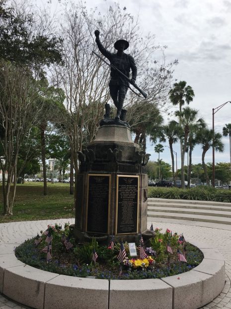 SARASOTA COUNTY WORLD WAR I AND WORLD WAR II MEMORIAL