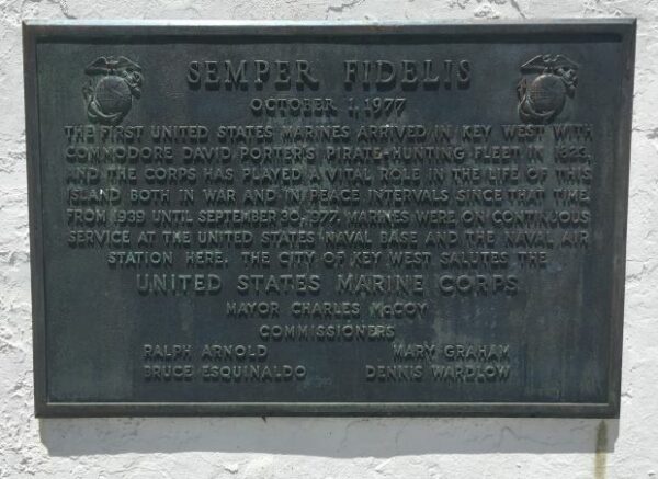 SEMPER FIDELIS MEMORIAL PLAQUE