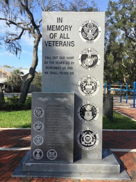 PALMETTO IN MEMORY OF ALL VETERANS MEMORIAL FRONT