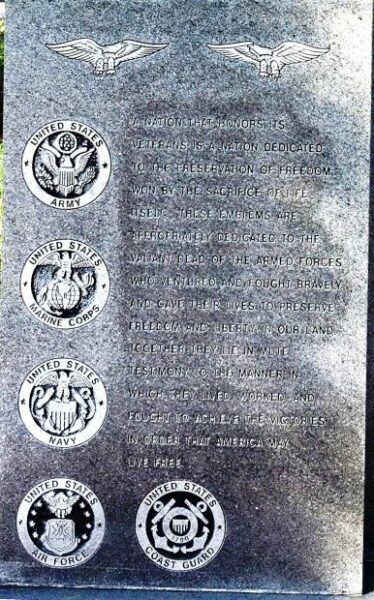 PALMETTO IN MEMORY OF ALL VETERANS MEMORIAL FRONT SMALL STONE