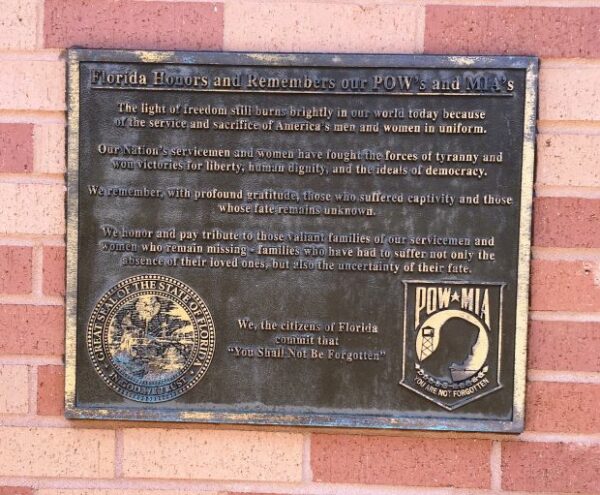 FLORIDA HONORS AND REMEMBERS OUR POW’S AND MIA’S MEMORIAL PLAQUE PONCE DE LEON