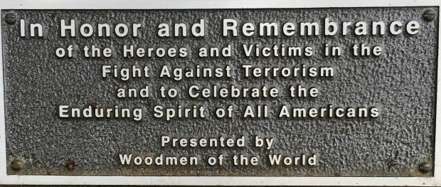 WOODMEN OF THE WORLD HONOR AND REMEMBRANCE MEMORIAL PLAQUE
