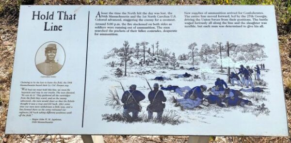 HOLD THAT LINE WAR MEMORIAL PANEL