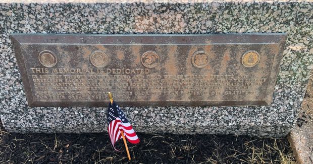 HYATTSVILLE LIVING AND DEAD VETERANS MEMORIAL