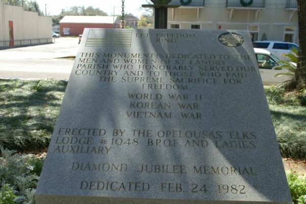 ST. LANDRY PARISH LET FREEDOM RING WAR MEMORIAL STONE