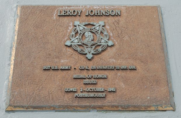 LEROY JOHNSON MEDAL OF HONOR WAR MEMORIAL PLAQUE