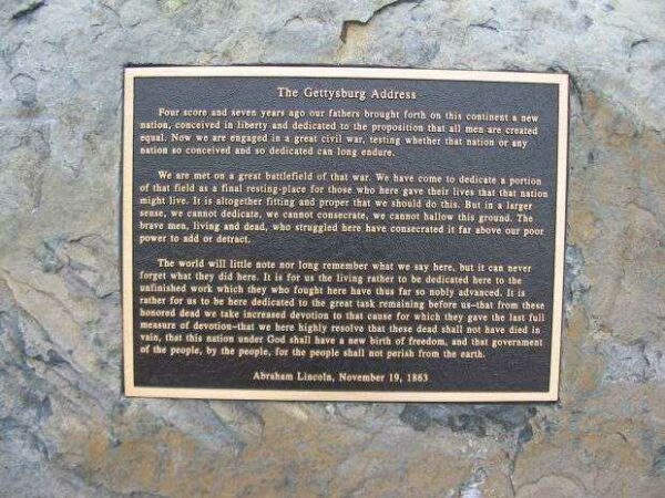 THE GETTYSBURG ADDRESS MEMORIAL PLAQUE