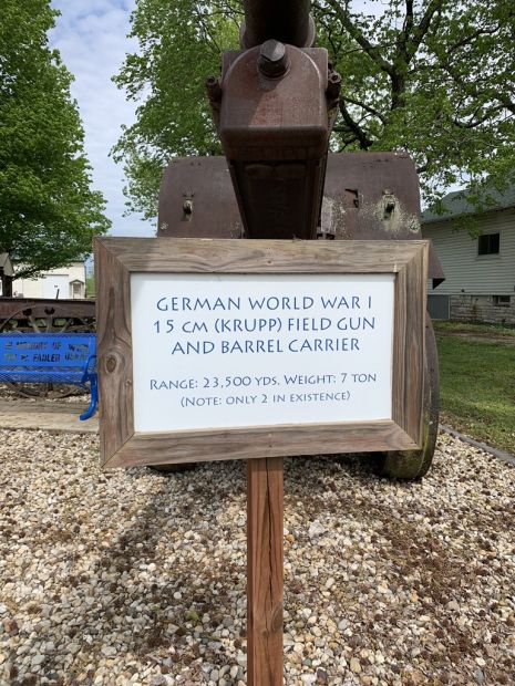GERMAN WORLD WAR I FIELD GUN MEMORIAL PLAQUE