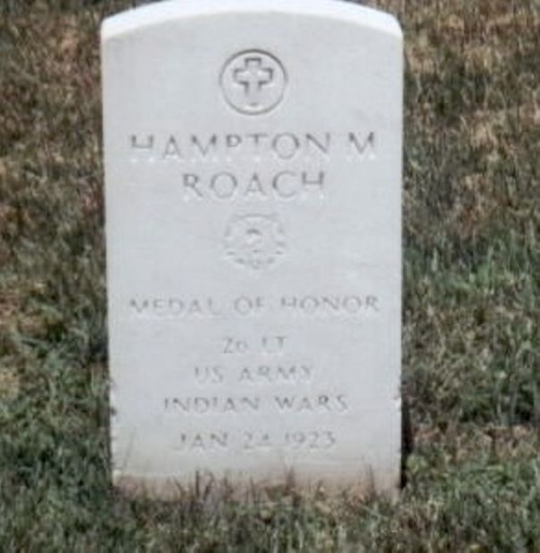 HAMPTON M ROACH MEDAL OF HONOR WAR MEMORIAL GRAVESTONE