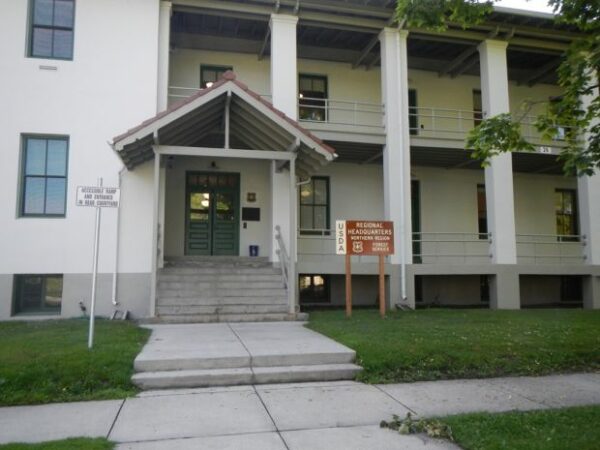 VEUVE HALL MEDAL OF HONOR MEMORIAL
