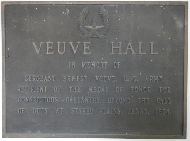 VEUVE HALL MEDAL OF HONOR MEMORIAL PLAQUE