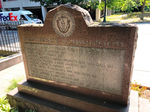 THE OFFICIAL STATE MONUMENT FOR VETERANS OF THE SOUTHWEST ASIA WAR BACK