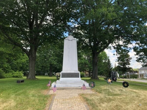 WINCHENDON WORLD WAR I SUPREME SACRIFICE MEMORIAL