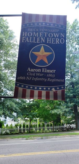 ARON ELMER HOMETOWN FALLEN HERO MEMORIAL BANNER