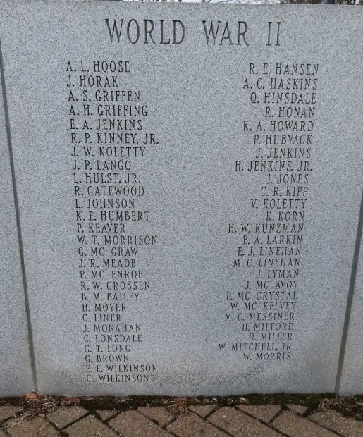 TOWN OF AMENIA WAR VETERANS MEMORIAL STONE B