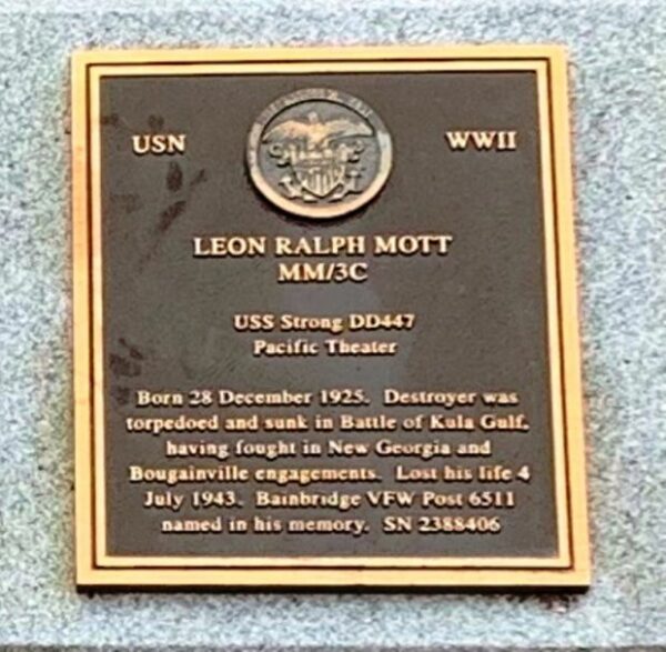 LEON RALPH MOTT WAR MEMORIAL PLAQUE