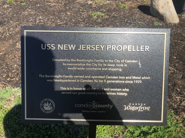 USS NEW JERSEY PROPELLER MEMORIAL PLAQUE