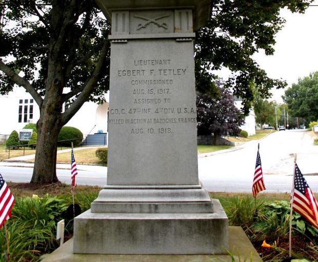 CHELMSFORD WORLD WAR SUPREME SACRIFICE MEMORIAL STONE E