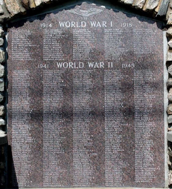 CHARLTON WORLD WARS MEMORIAL PLAQUE