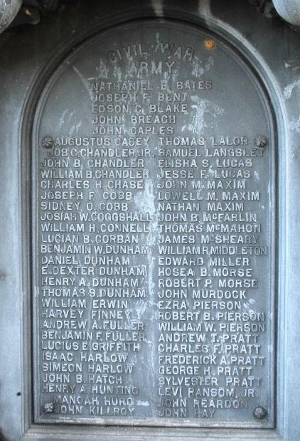 CARVER SOLDIERS AND SAILORS MEMORIAL PLAQUE B