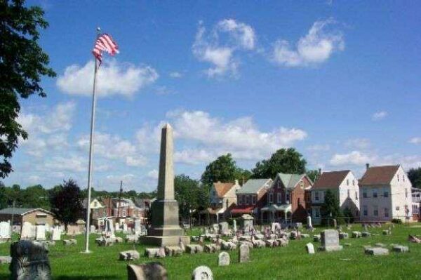 GRAHAM POST NO. 106 G.A.R. CIVIL WAR MEMORIAL