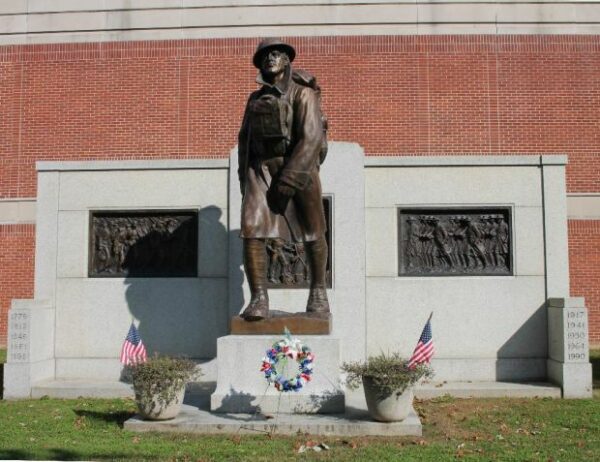 AMESBURY WAR MEMORIAL