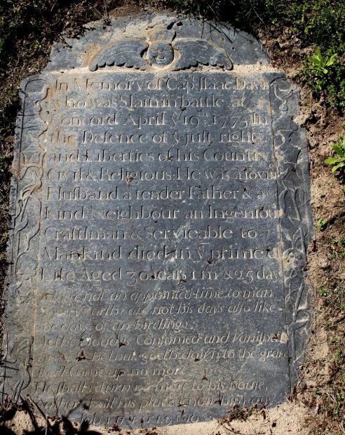 IN MEMORY OF CAP ISAAC DAVIS REVOLUTIONARY WAR MEMORIAL CEMETERY STONE