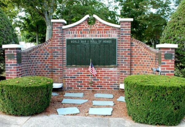 FOXBOROUGH WORLD WAR II ROLL OF HONOR MEMORIAL