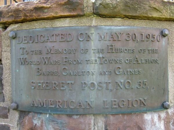 SHERET POST NO. 35 AMERICAN LEGION WAR MEMORIAL PLAQUE