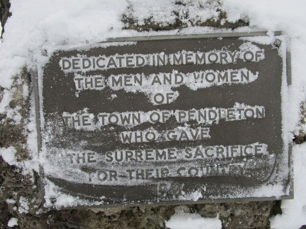 TOWN OF PENDLETON SUPREME SACRIFICE MEMORIAL PLAQUE