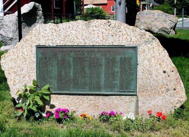 MENDON WORLD WAR II HONOR ROLL MEMORIAL