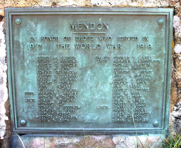 MENDON THE WORLD WAR MEMORIAL PLAQUE