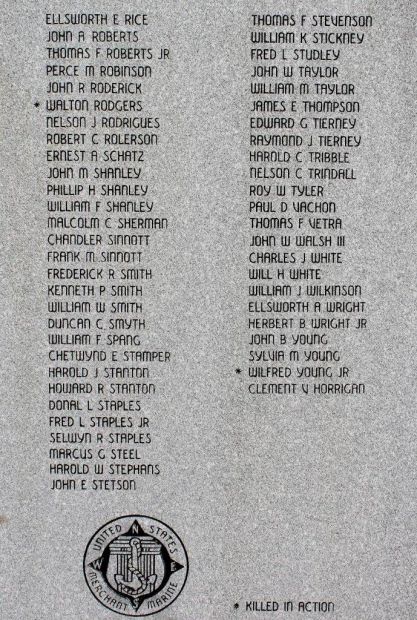 MARSHFIELD WORLD WAR II HONOR ROLL MEMORIAL STONE E