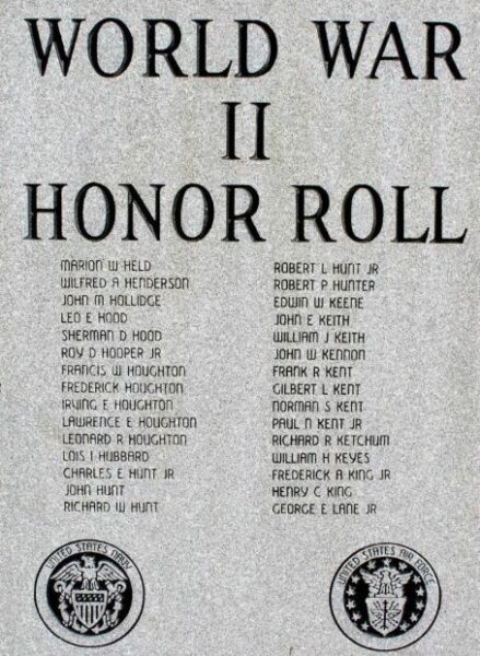 MARSHFIELD WORLD WAR II HONOR ROLL MEMORIAL STONE C