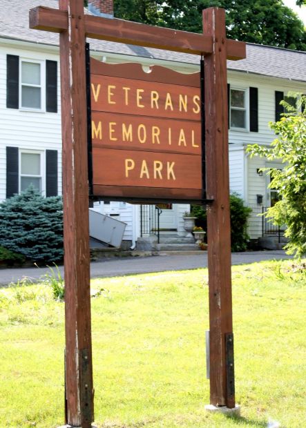 LUNENBURG VETERANS MEMORIAL PARK MARKER