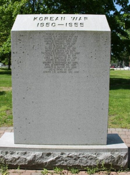 LEOMINSTER MEMORIAL CIRCLE STONE B