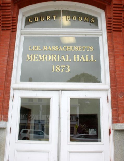 LEE, MASSACHUSETTS MEMORIAL HALL