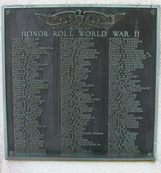 HOLDEN WORLD WAR II MEMORIAL PLAQUE B