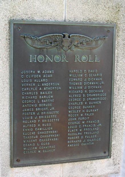 TOWN OF HOLDEN WORLD WAR MEMORIAL PLAQUE B